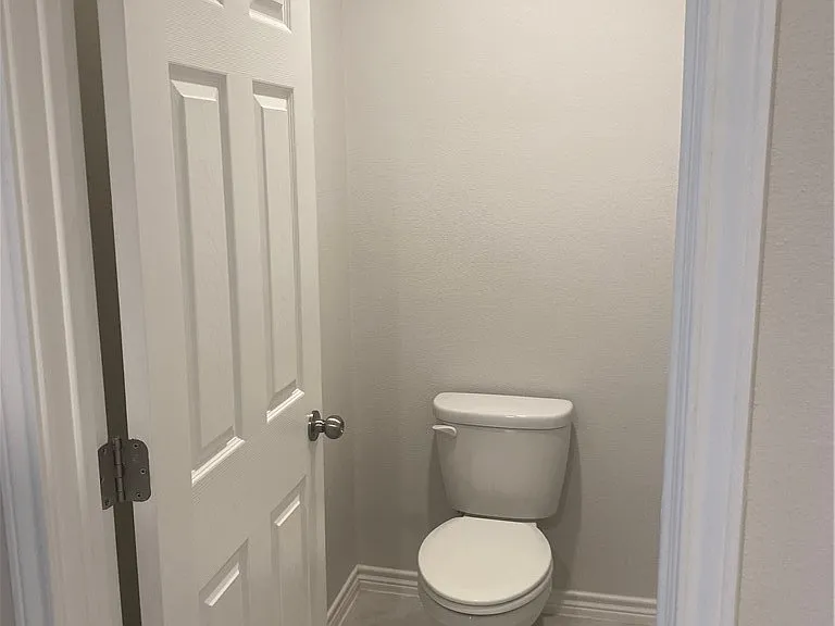 2329 Sky Crest Dr — Photo 9