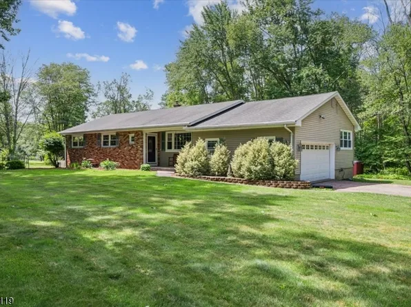 335 Drakestown Rd, Washington Twp., NJ 07853