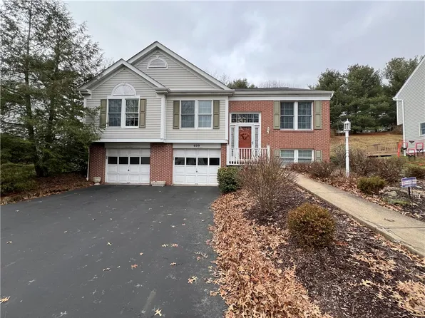 609 Deerwatch Dr, Canonsburg, PA 15317