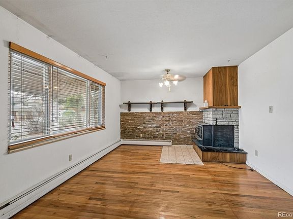 3rd image of 9850 Croke Drive