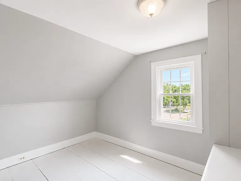 1 Limestone Pl — Photo 15