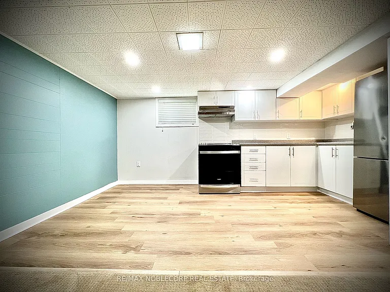 63 Bunnell Cres #BASEMENT — Photo 4