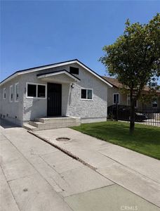 233 E 105th St, Los Angeles, CA, 90003