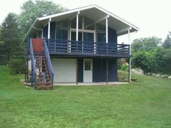4630 B South County Trl, Charlestown, RI 02813