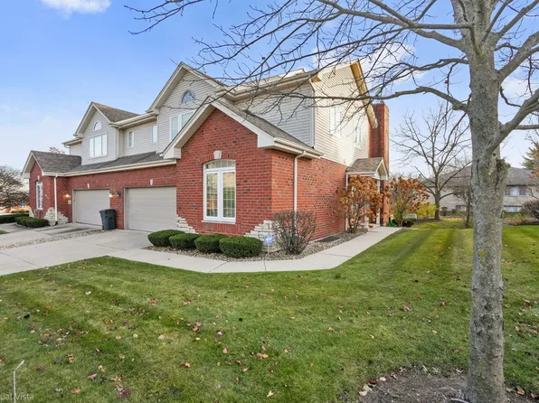 9415 Hitchcock Blvd, Tinley Park, IL 60487