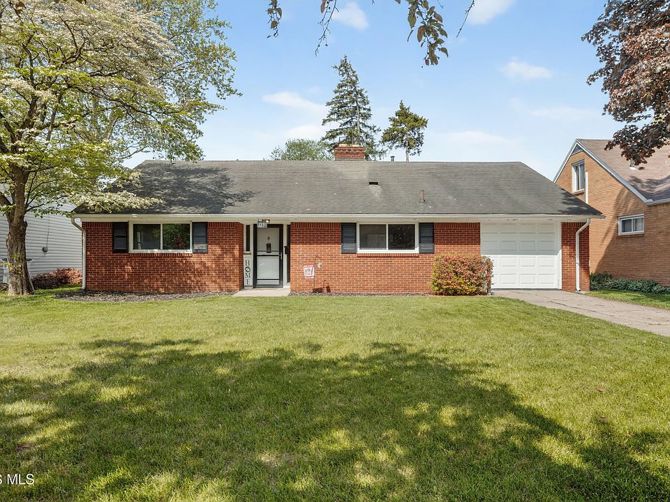 1st image of 3211 Aldringham Rd