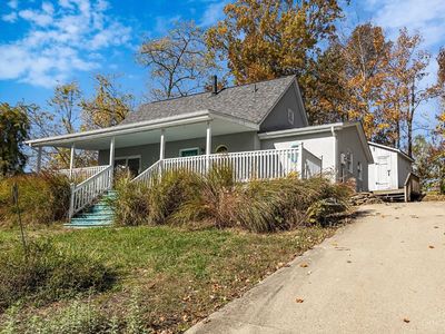 1868 Fieldcrest Dr, Lawrenceburg, IN, 47025