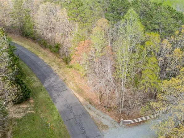 5016 Circle T Trl #11, Climax, NC 27233