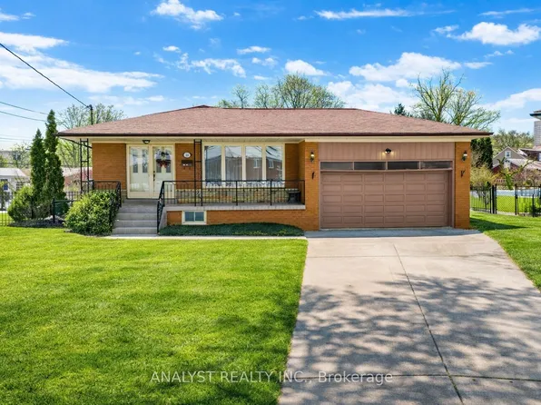 15 Debby Ct, Toronto, ON M9N 2L7