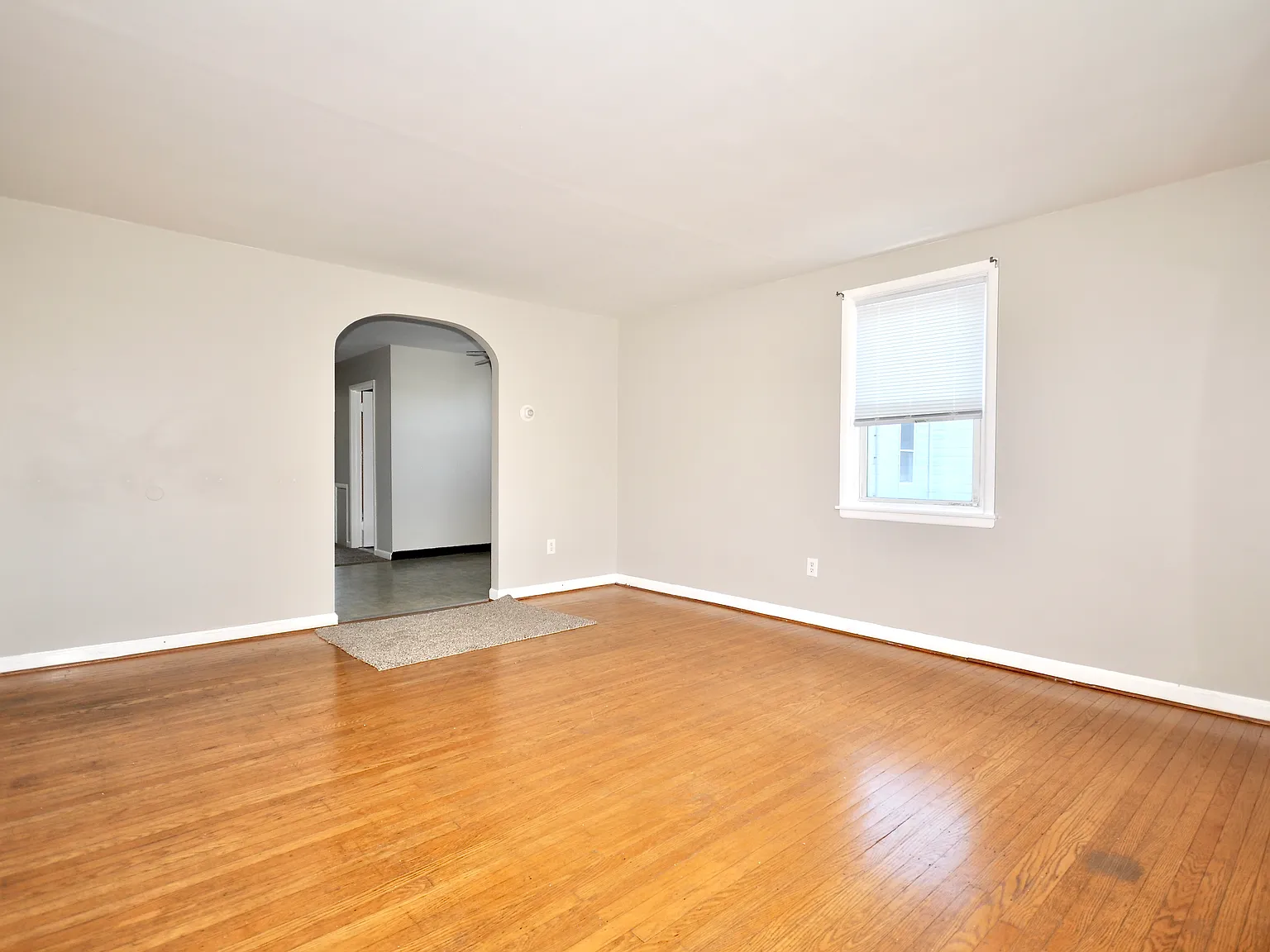 2 bed, $1,750 — Photo 3