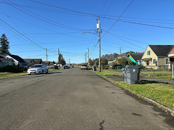 4th image of 124 Karr Ave