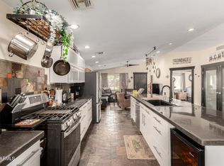 5542 W Gardenia Ave, Glendale, AZ 85301