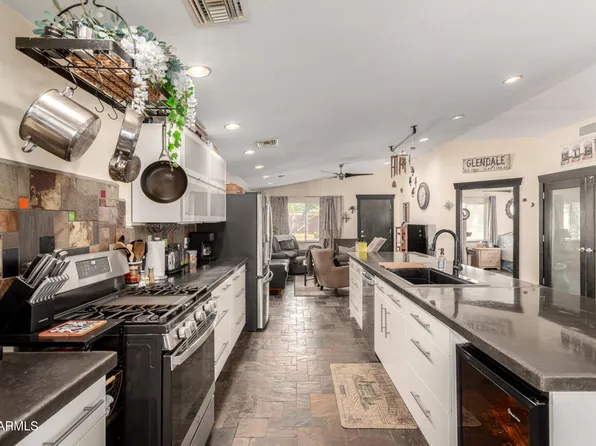 5542 W GARDENIA Avenue, Glendale, AZ 85301