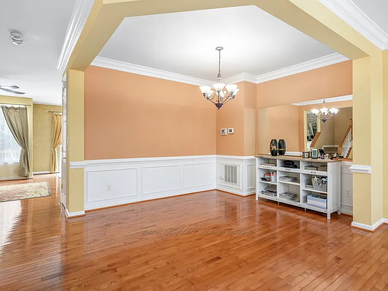 46180 Aisquith Ter — Photo 16