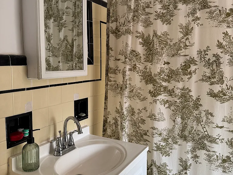 1001 Garden St #4 — Photo 5