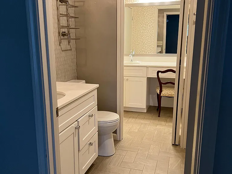 7815 Broadway St #306 — Photo 17