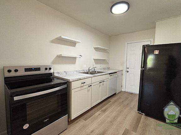 3rd image of 3806 E North St #7