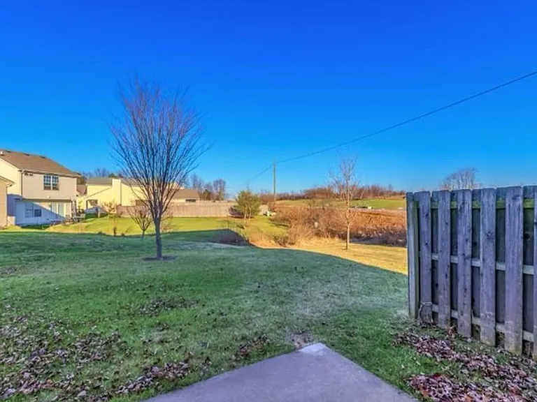 313 Drew Ln — Photo 12
