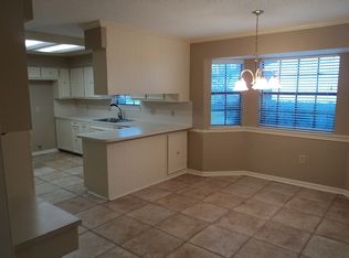 13826 House Of Lancaster Dr, Baton Rouge, LA 70816