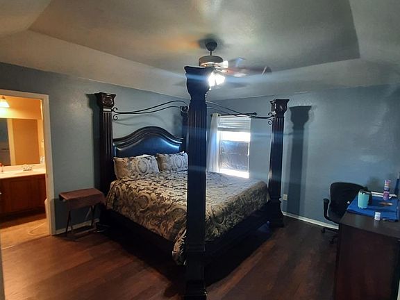 5th image of 916 Yarrow Dr