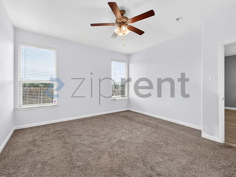 9024 Weepy Hollow Trl — Photo 23