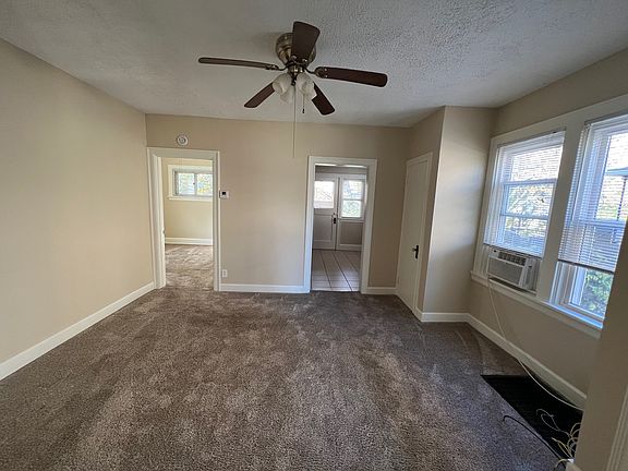 3rd image of 2216 Feldman Ave APT 1