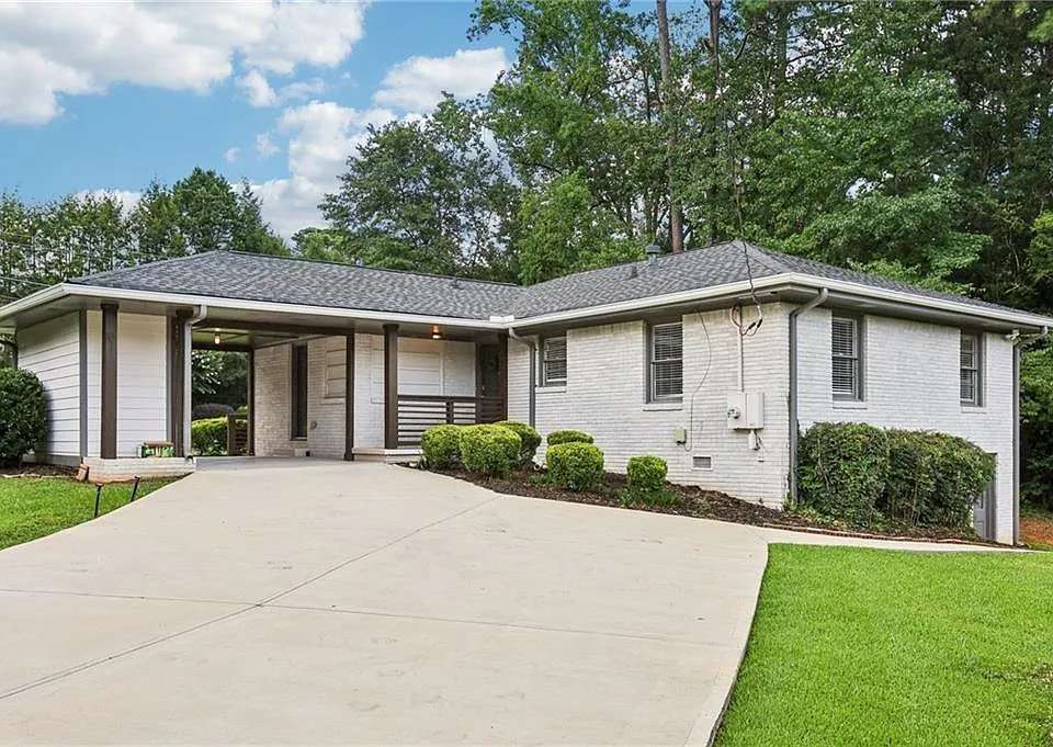 3731 N Druid Hills Rd
