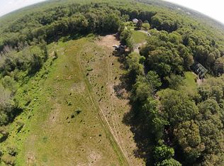 135 Whipple Rd, Smithfield, RI 02917