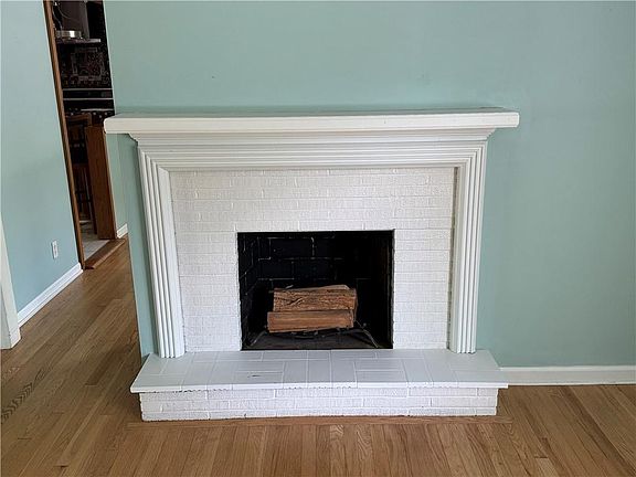 5th image of 10008 Mercier St
