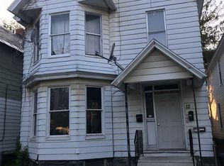 12 Mynderse St, Schenectady, NY 12307