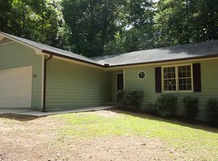 8611 Hilltop Rd, Jonesboro, GA 30236