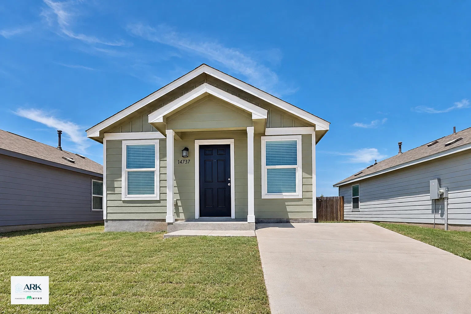 3 bed, 2.0 bath, 1244 sqft, $1,245 — Photo 1