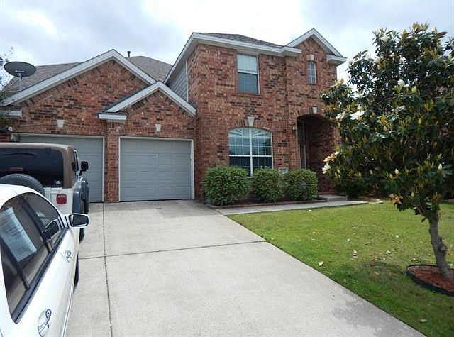 1st image of 823 Luxor Ct