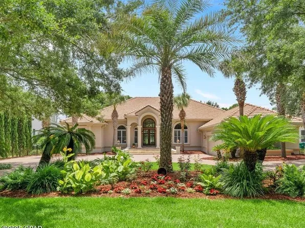 444 Captains Cir, Destin, FL 32541