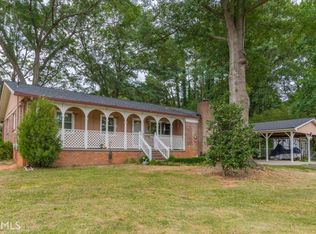 2373 Oakland Mnr, Lawrenceville, GA 30044