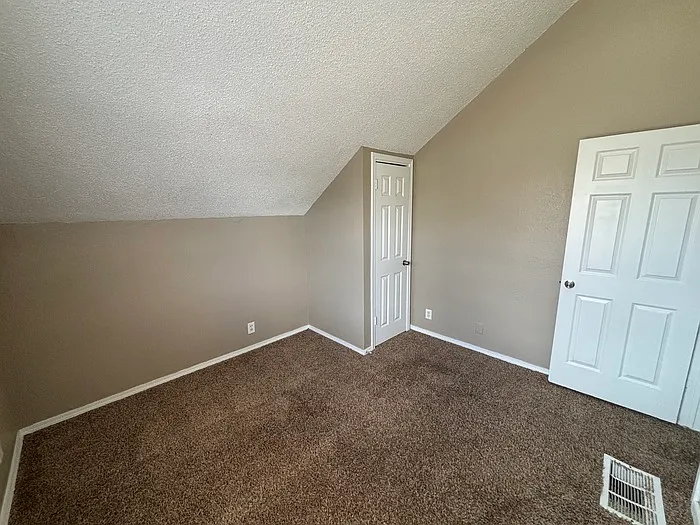 1318 E Pine Ave — Photo 18