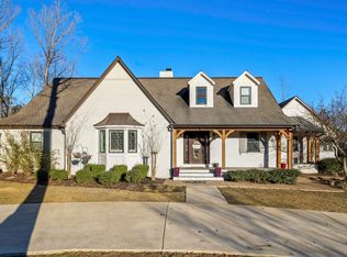 207 E Ridgewood Rd, Jasper, AL 35504