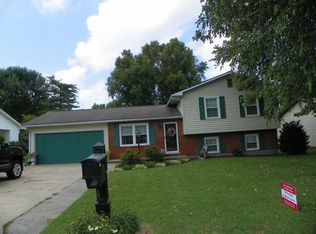 914 Arlington Dr, Sikeston, MO 63801
