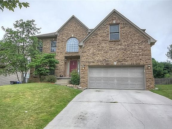 2nd image of 425 Forest Hill Dr