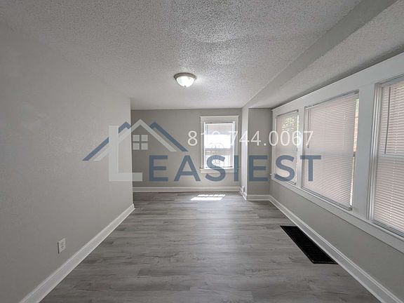 5th image of 4007 Virginia Ave