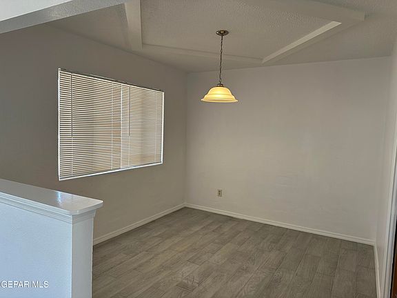 5th image of 2716 Morehead Ave