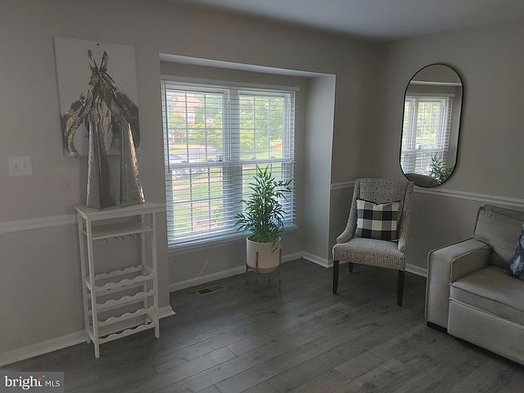4th image of 15405 Windsong Ln