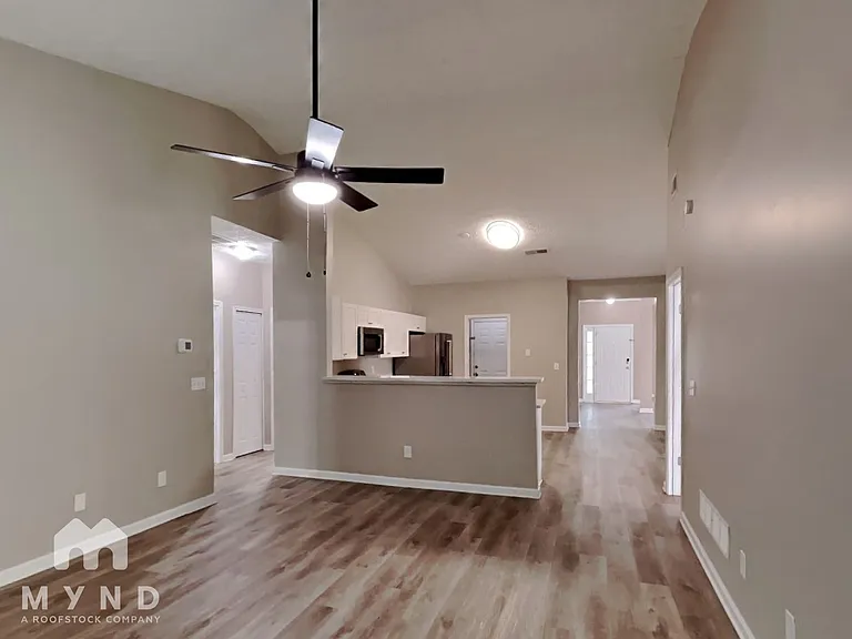 8315 Somerset Way — Photo 11