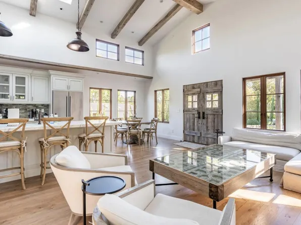 205 Whiskey Hill Rd, Redwood City, CA