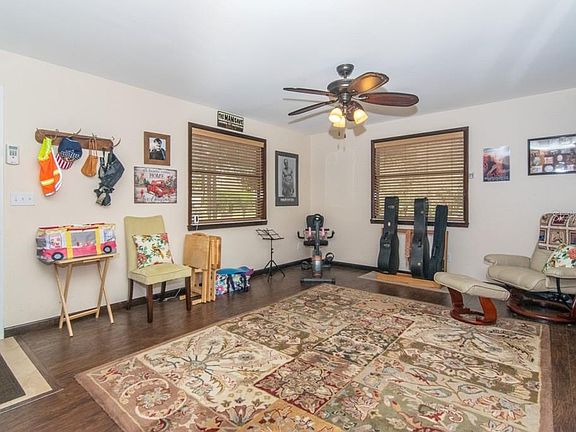 4th image of 3940 Lado Dr