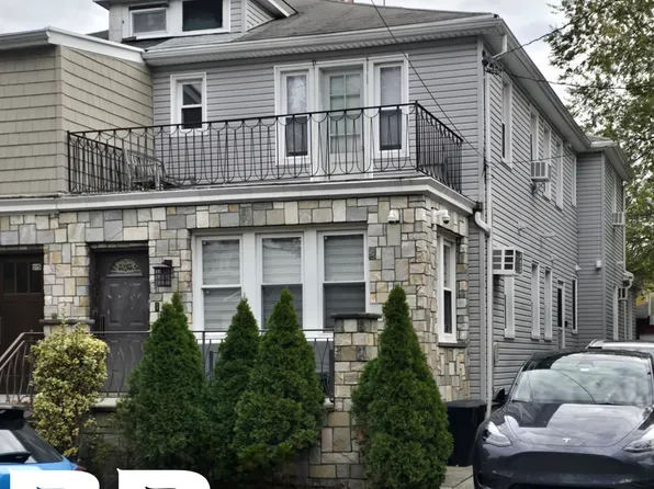 1117 East 31st Street image 1 of 15