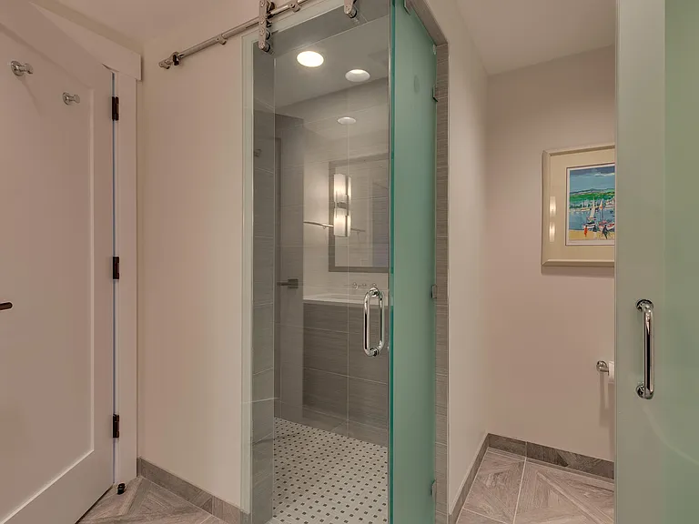 17 Beach Club Dr #203 — Photo 7