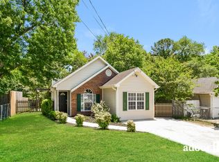 8052 Fieldstone Ct, Douglasville, GA 30134