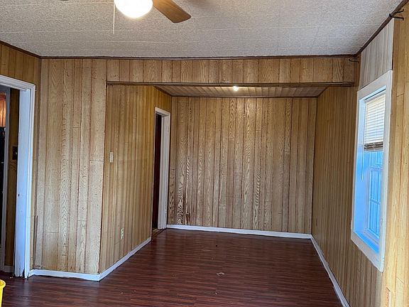 2nd image of 3922 S Rossiland Cir