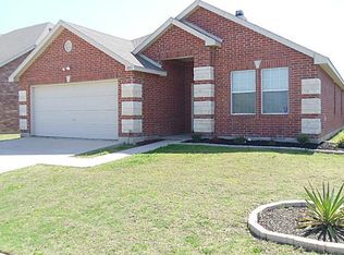 801 White Fields Way, Arlington, TX 76002